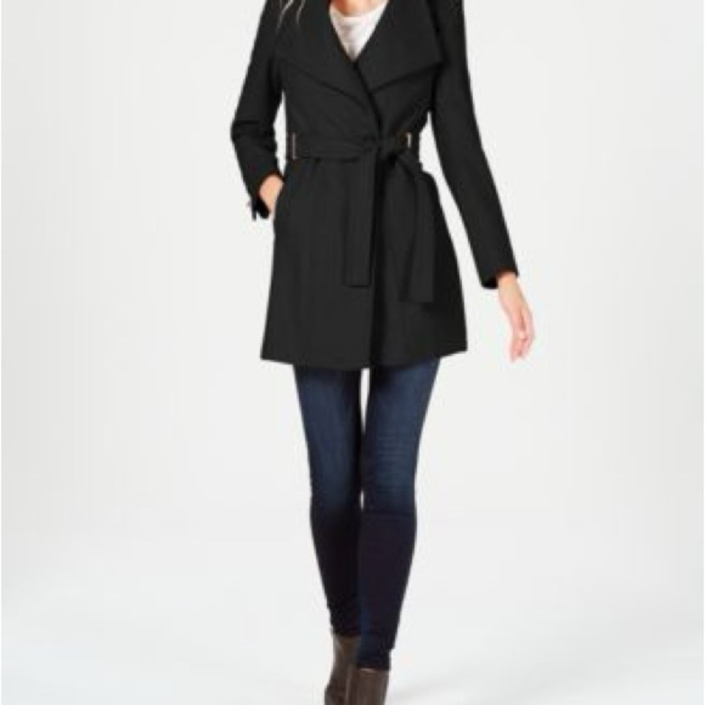 London Fog Black Trench Coat with Notched Lapel and Tie Belt